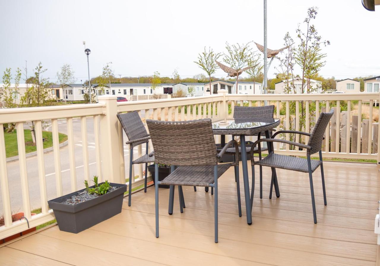 Luxury Lancaster Lodge - The Best Hot Tub Getaway! Таттершелл Екстер'єр фото